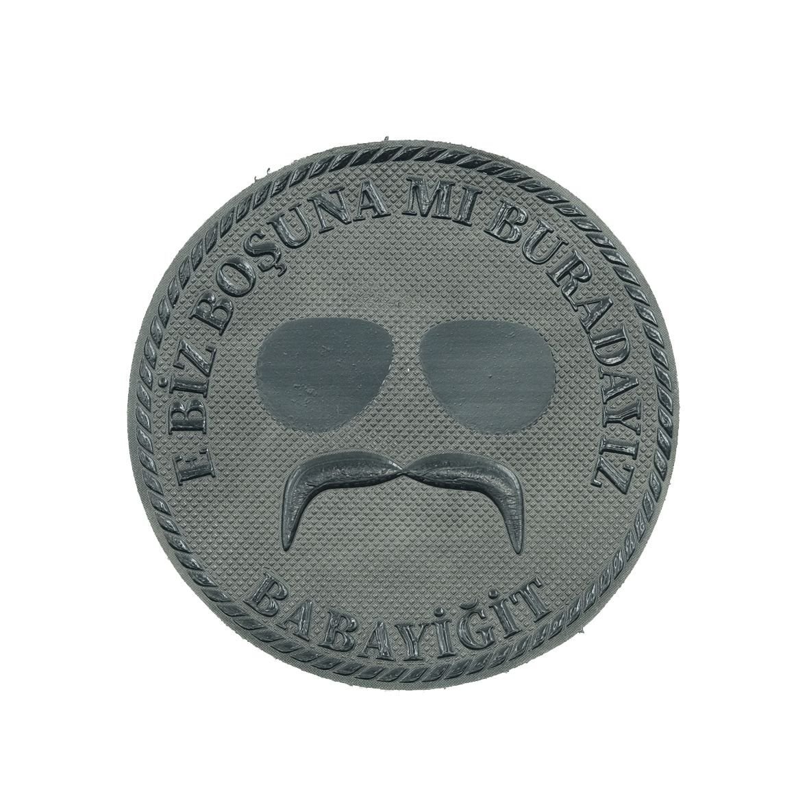 E BİZ BOŞUNA MI BURDAYIZ BABAYİĞİT (SİYAH)